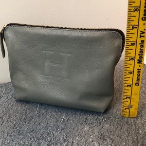 Jessie & Co Make-Up Accessory Bag Gray Leather